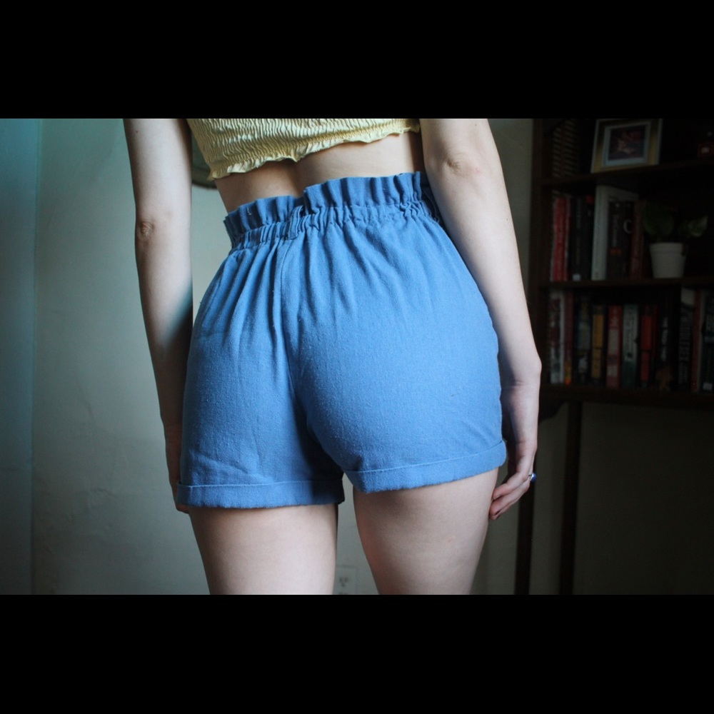 Draw string shorts 🦋✨